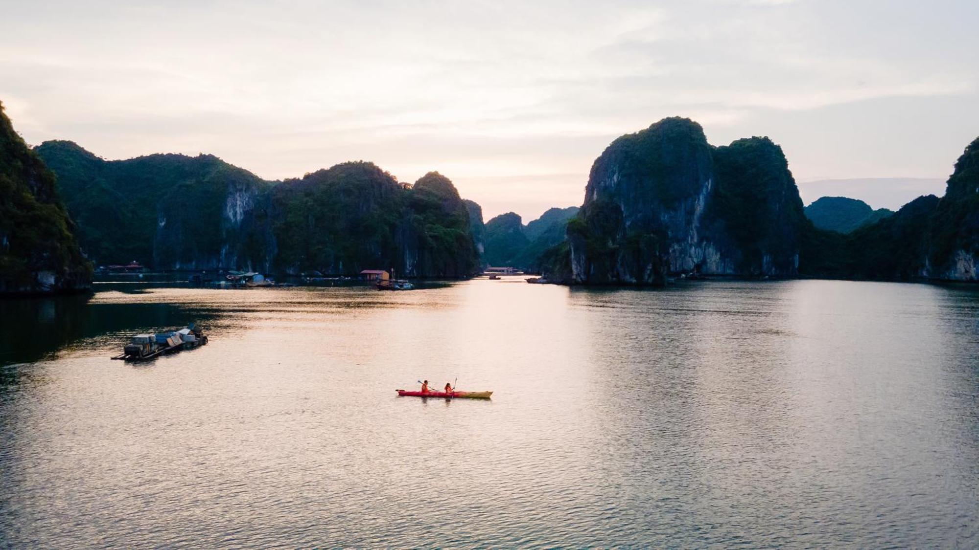 Lan Ha Floating Homestay Dong Khe Sau Exterior photo